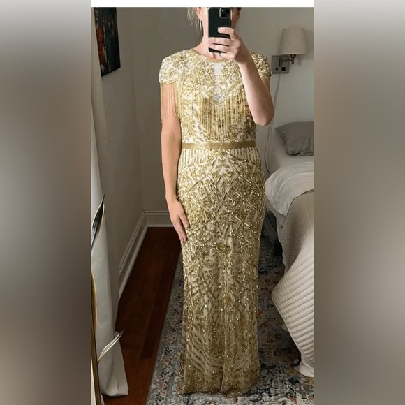 MAC DUGGAL Gold Embellished Fringe Cap Sleeve Trumpet Gown 10 - Picture 5 of 13